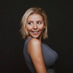 This is the Avatar Image for the Espinela - (Victoria Brow) AI Voice and Text to Speech Generator